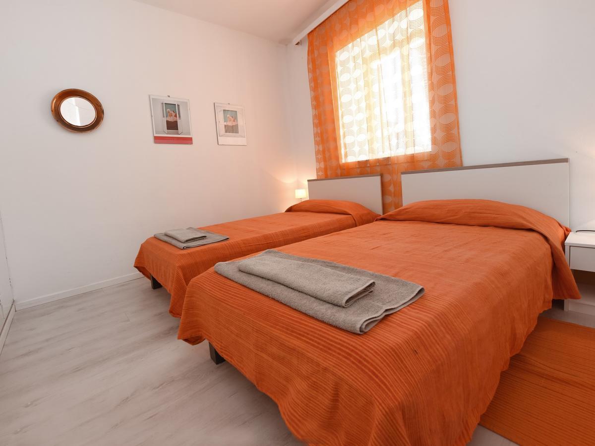 Apartment Andrea Old Town Пореч Экстерьер фото